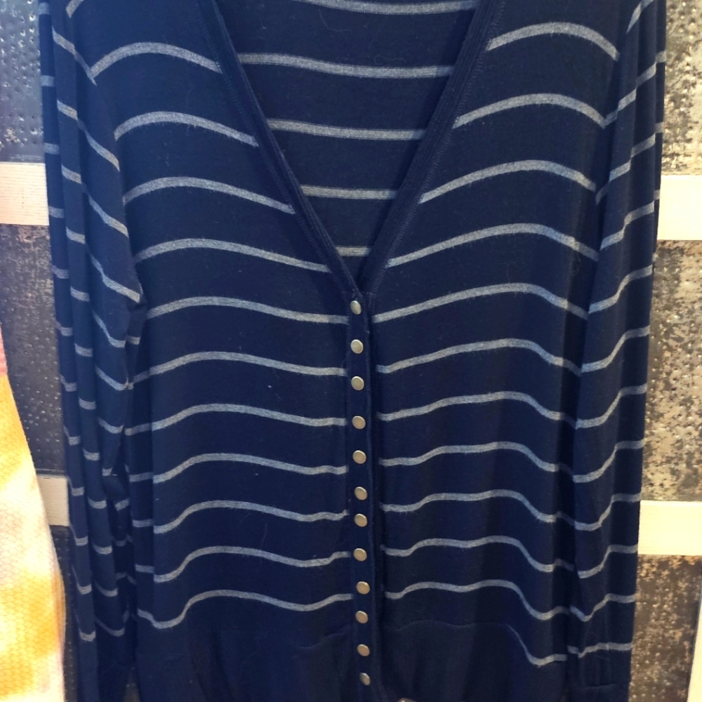 Zenana front snap cardi Never Worn